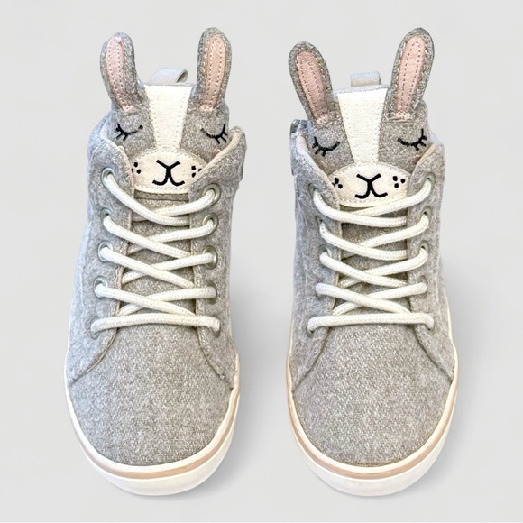 Old Navy Other - Old Navy Gray Bunny High Top Zip Sneakers – Size 6 Girls